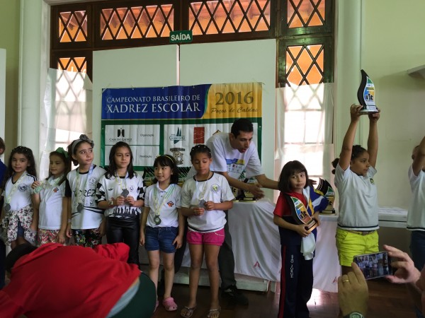 Equipe de Penha disputa o Campeonato Brasileiro de Xadrez Escolar - MZL10